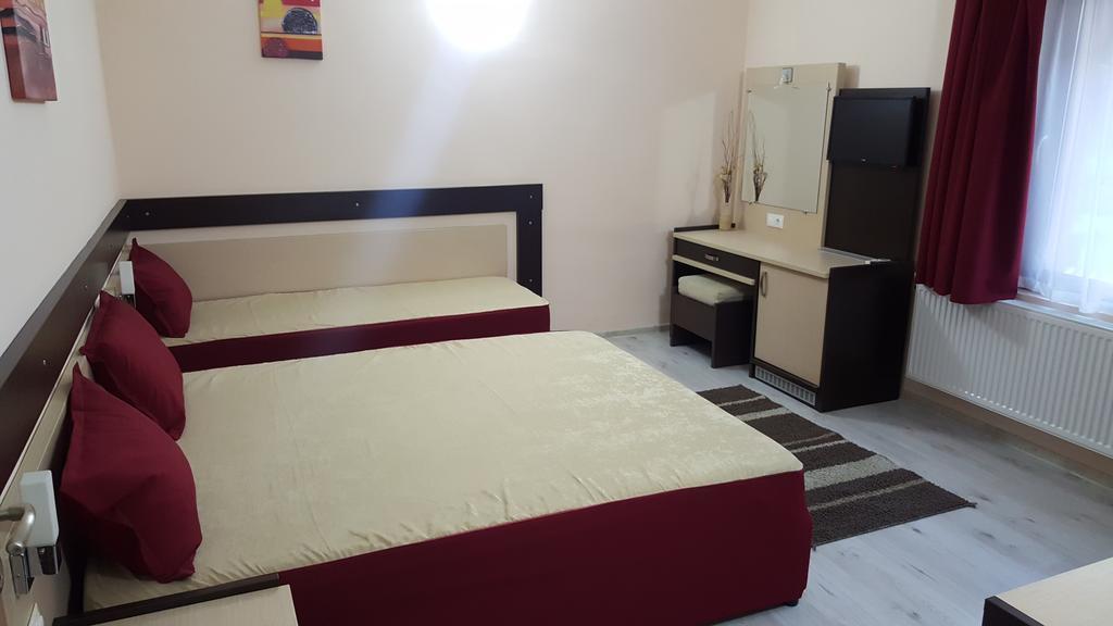 Ego Guest house 2*